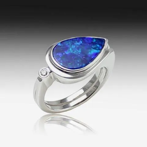 14kt White Gold Opal ring