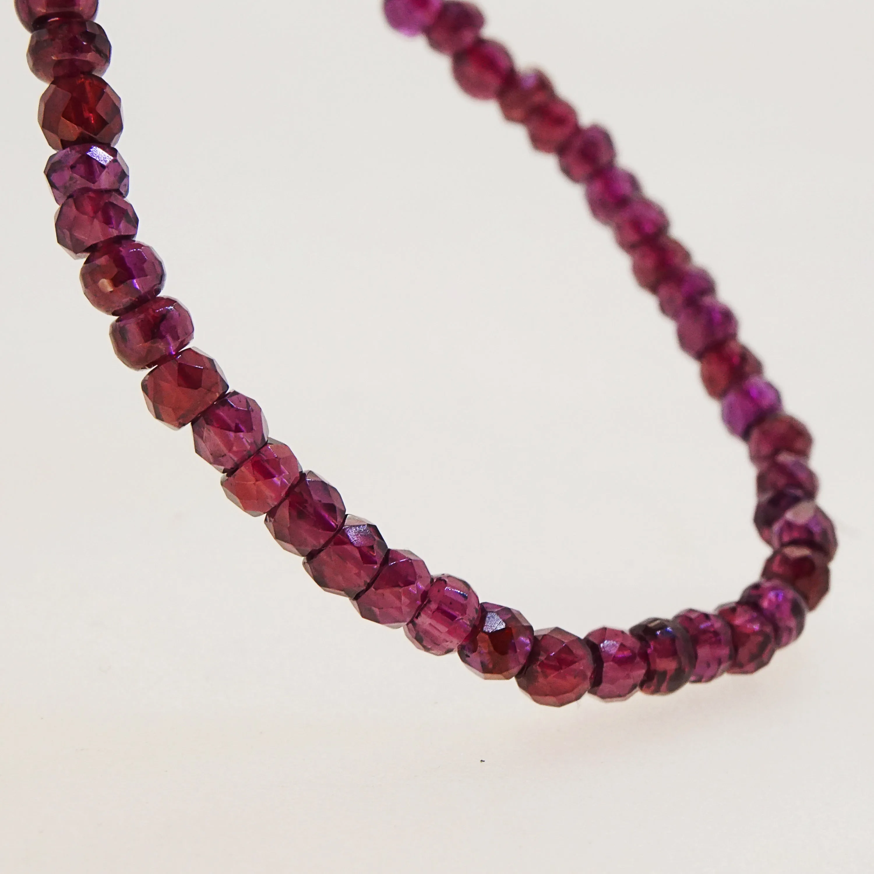 A-Grade Rhodolite Garnet Faceted Cylinder