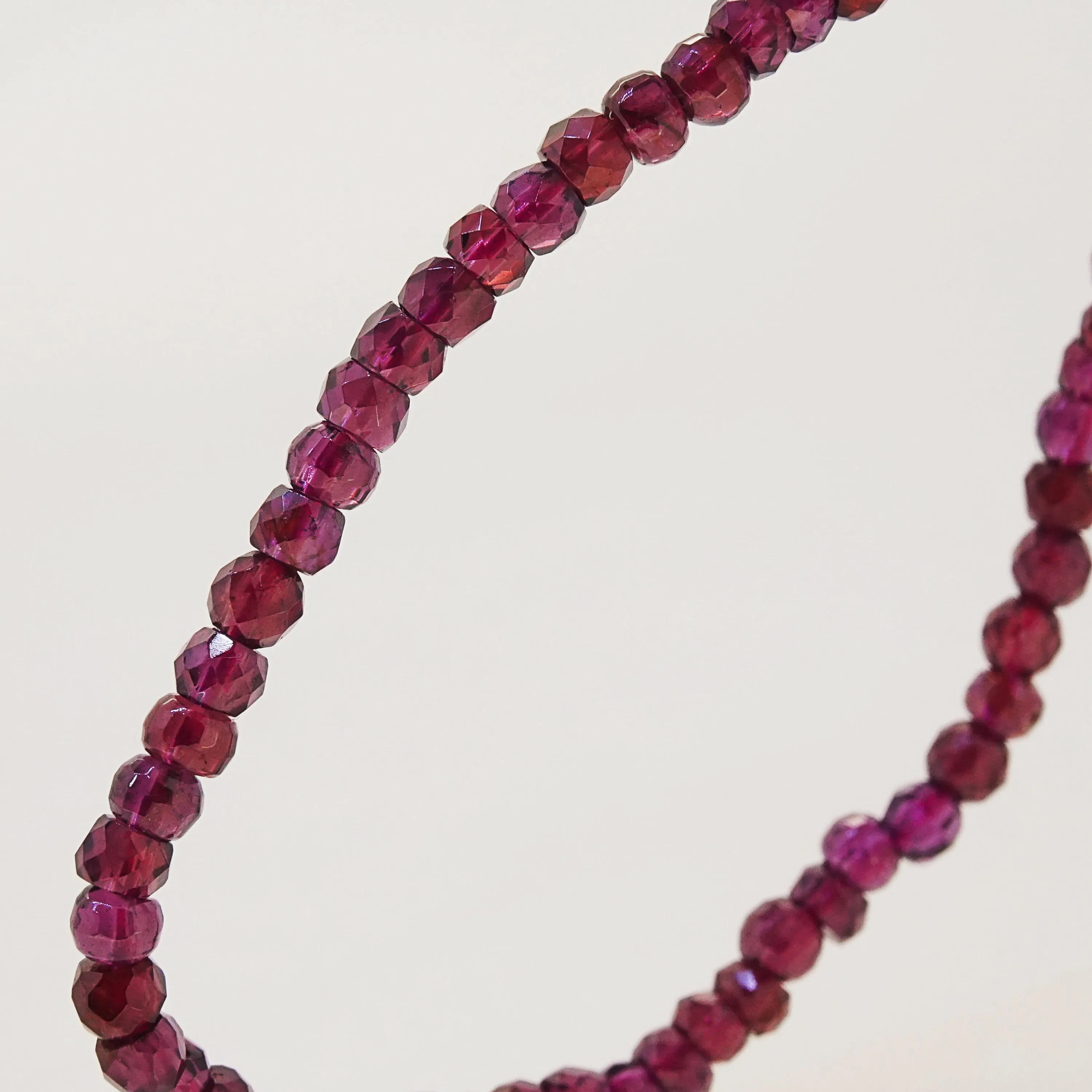 A-Grade Rhodolite Garnet Faceted Cylinder
