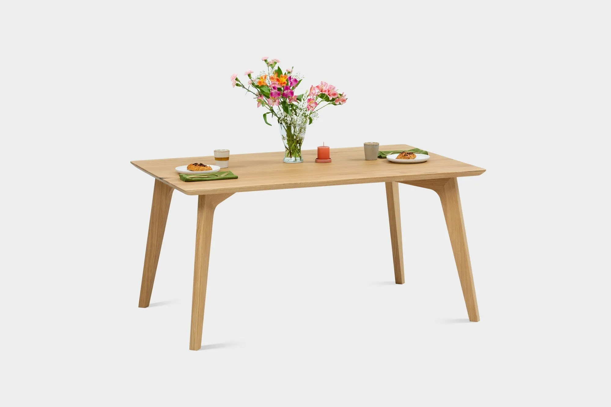 AMBER S | Walnut Dining Bench