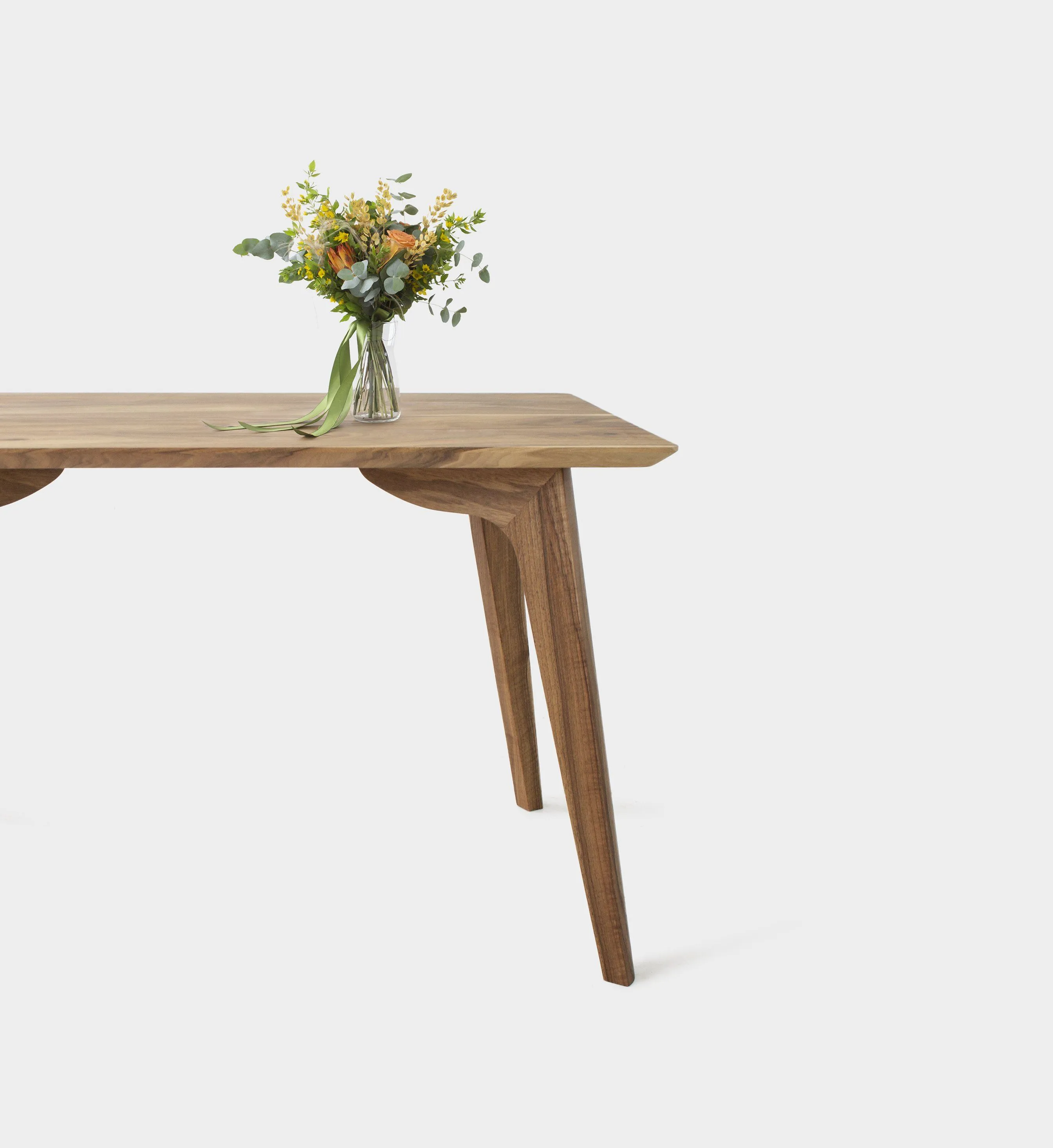 AMBER S | Walnut Dining Bench