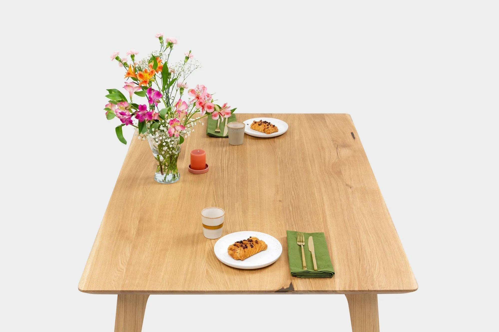 AMBER S | Walnut Dining Bench