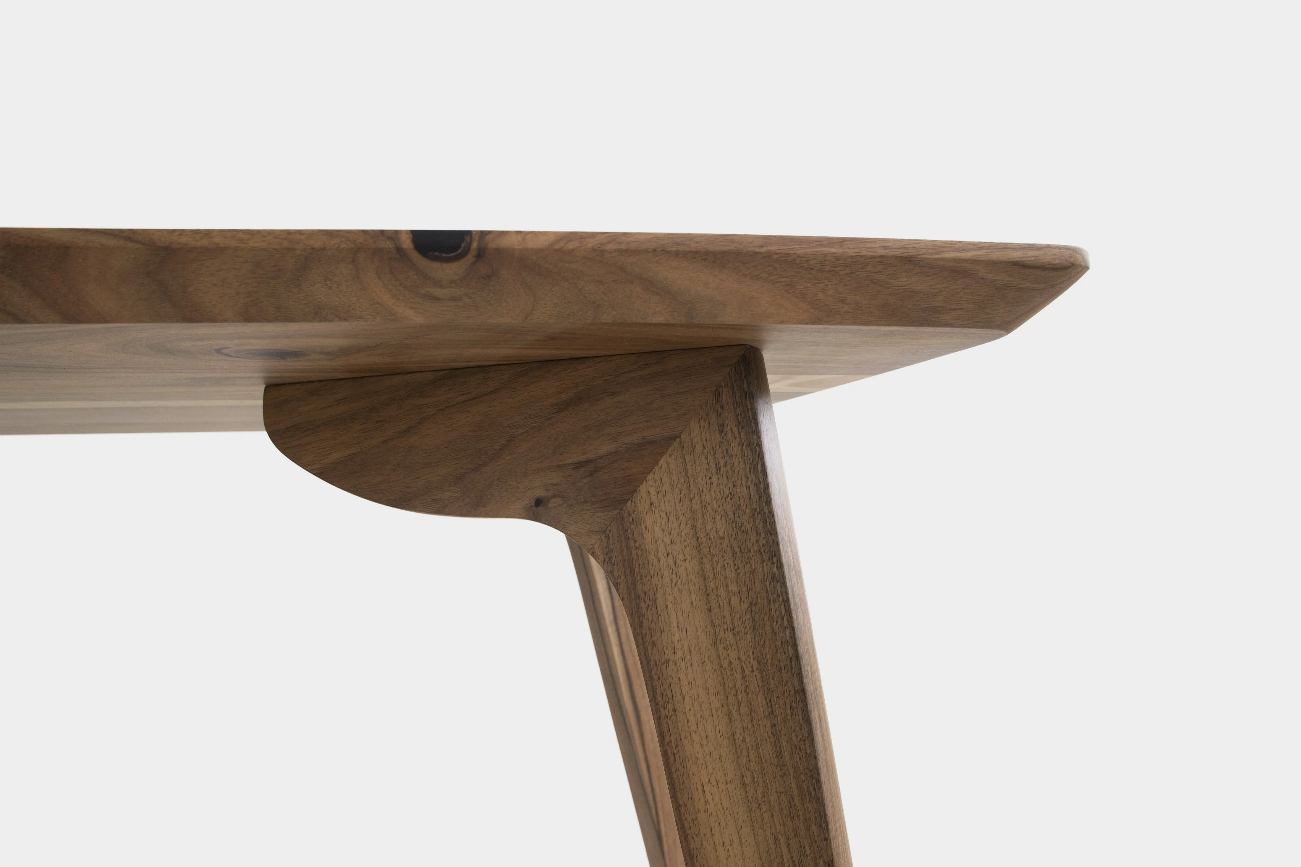 AMBER S | Walnut Dining Bench