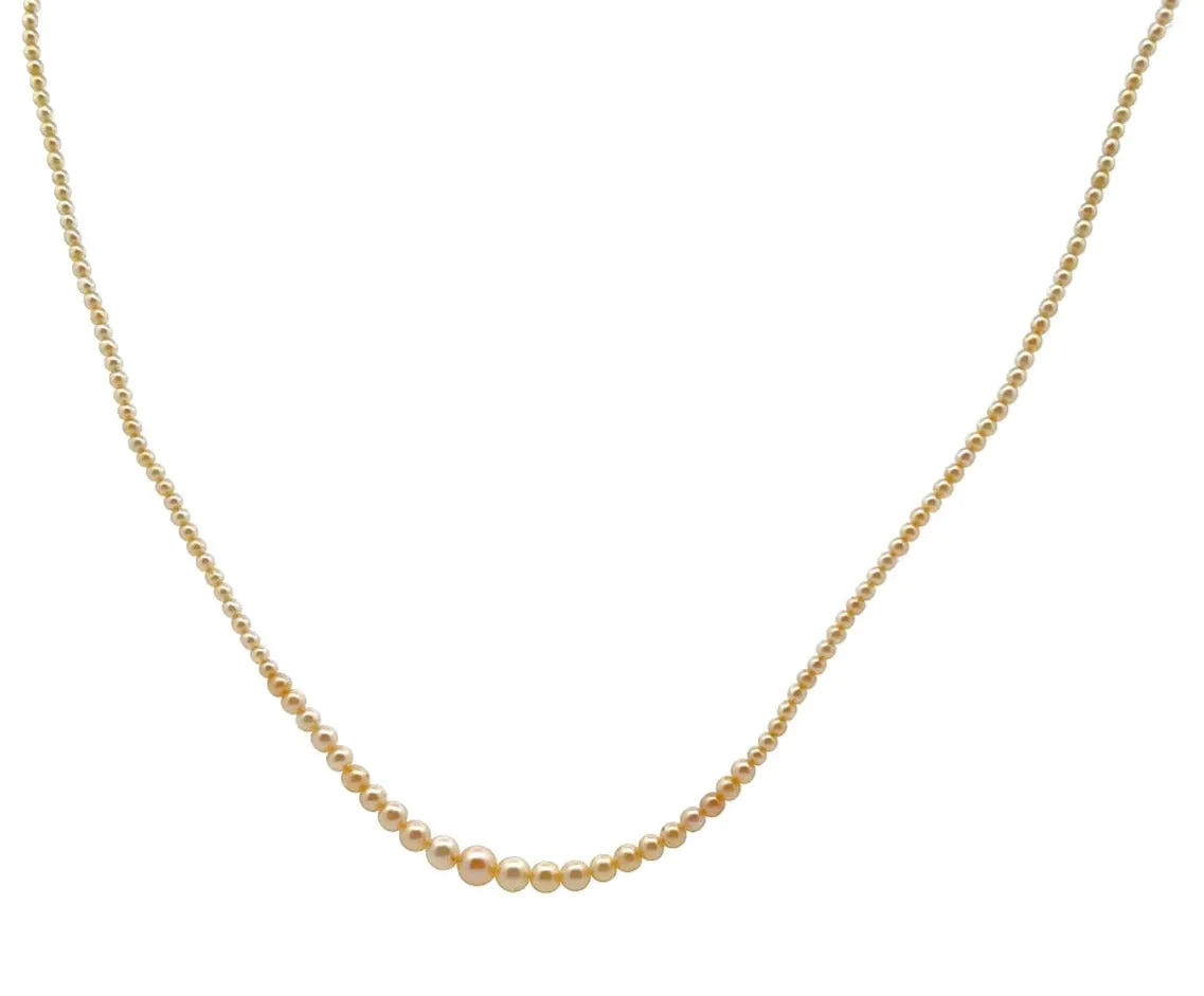 Cultured Pearl Graduated Necklet with 18ct White Gold & Diamond Clasp