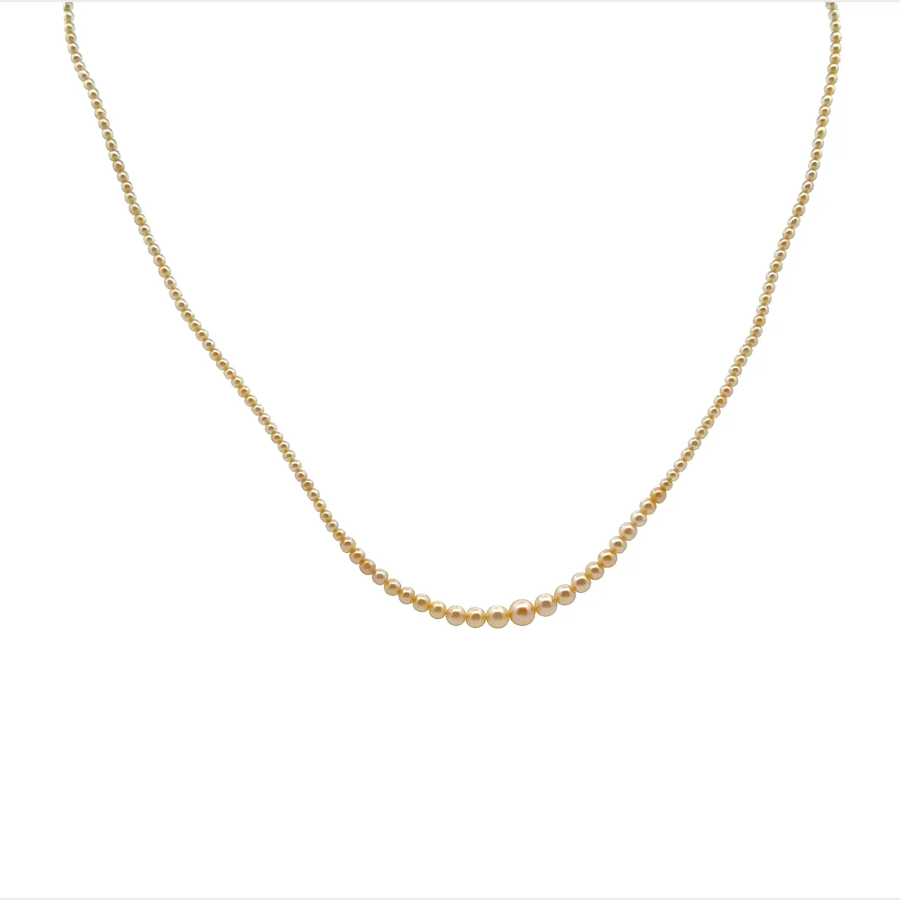 Cultured Pearl Graduated Necklet with 18ct White Gold & Diamond Clasp