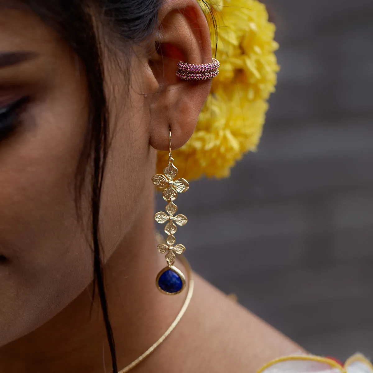 Cute Floral With Lapis Lazuli Dangler