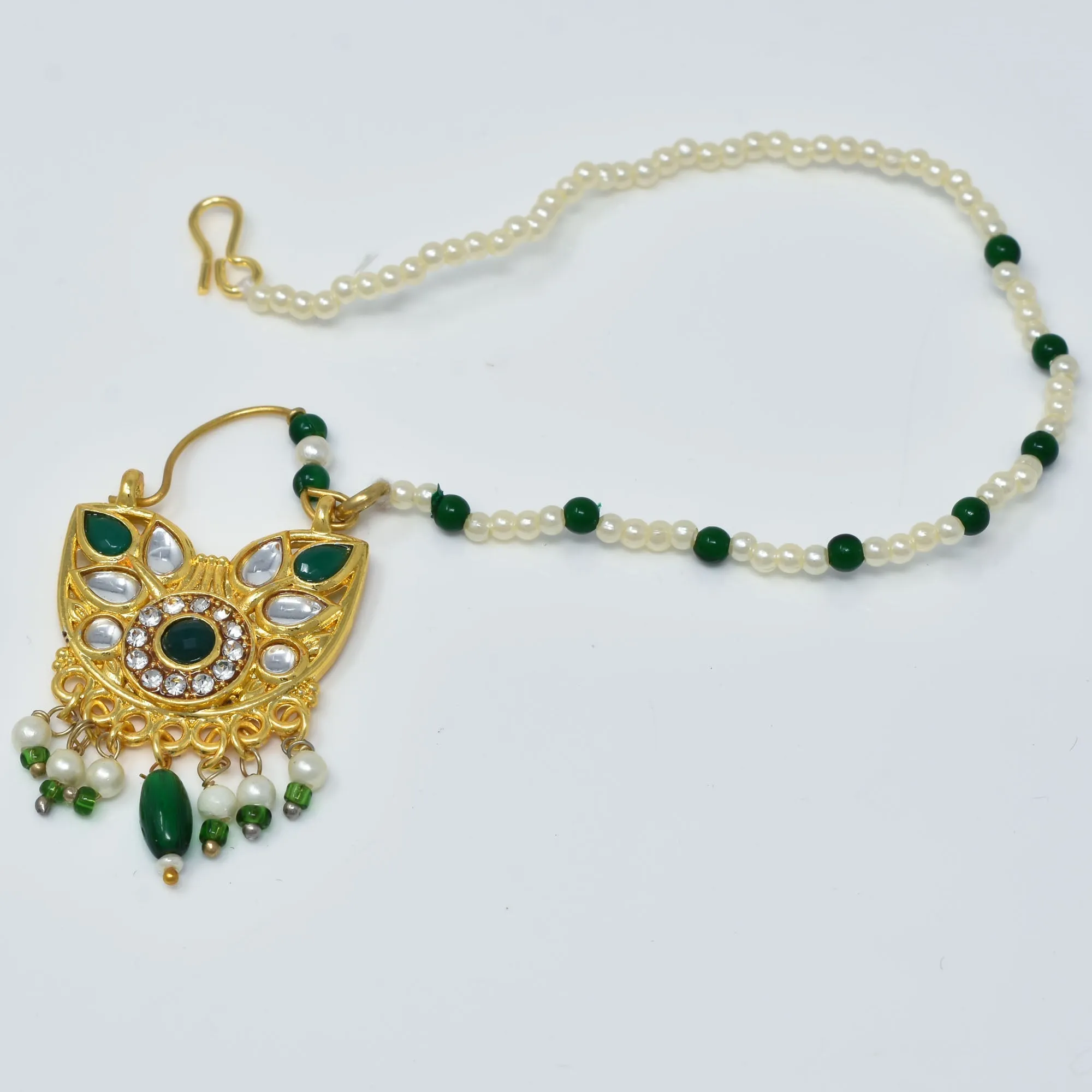 Emerald Kundan Nath: Green Ethnic Allure