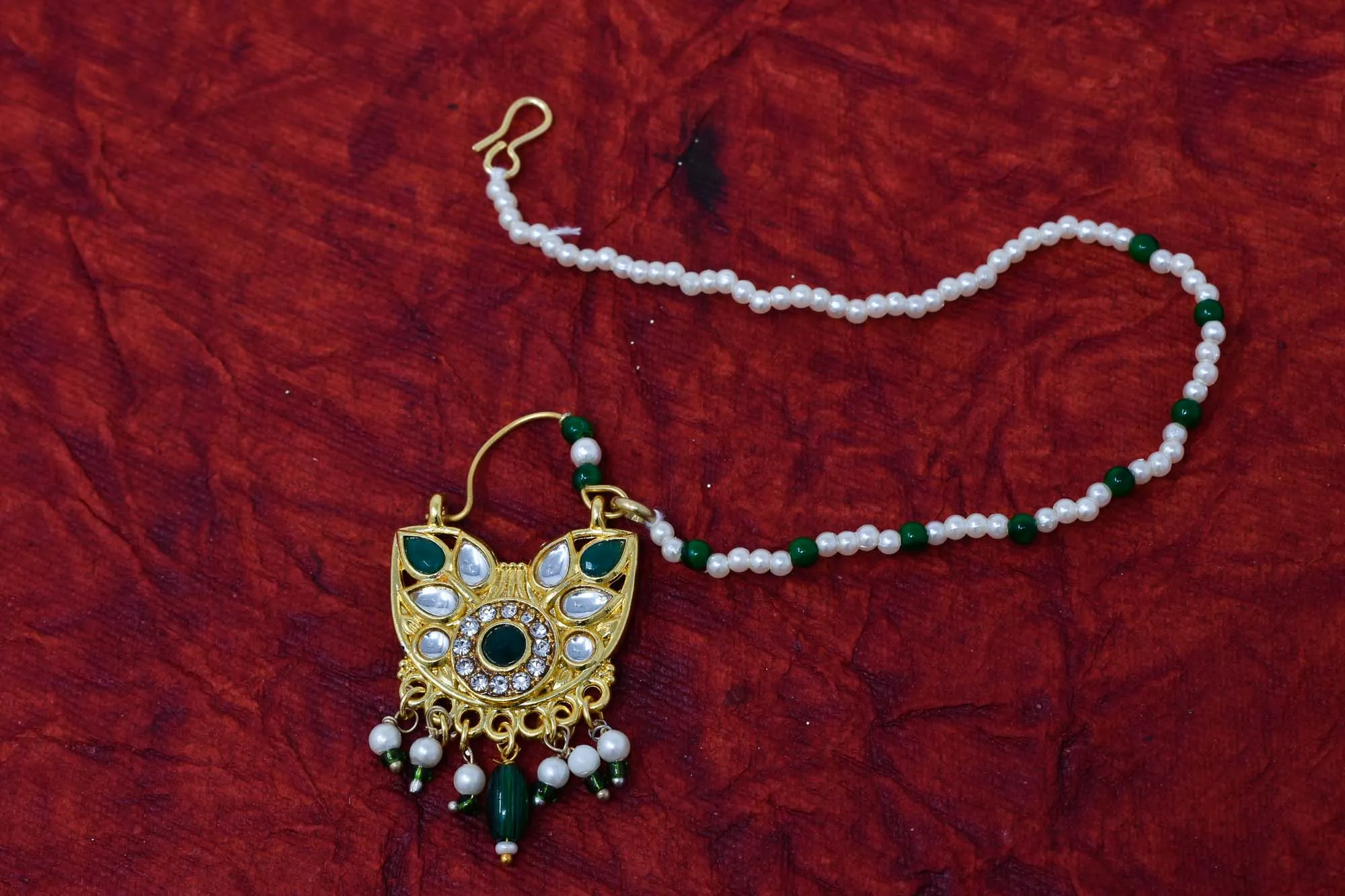 Emerald Kundan Nath: Green Ethnic Allure