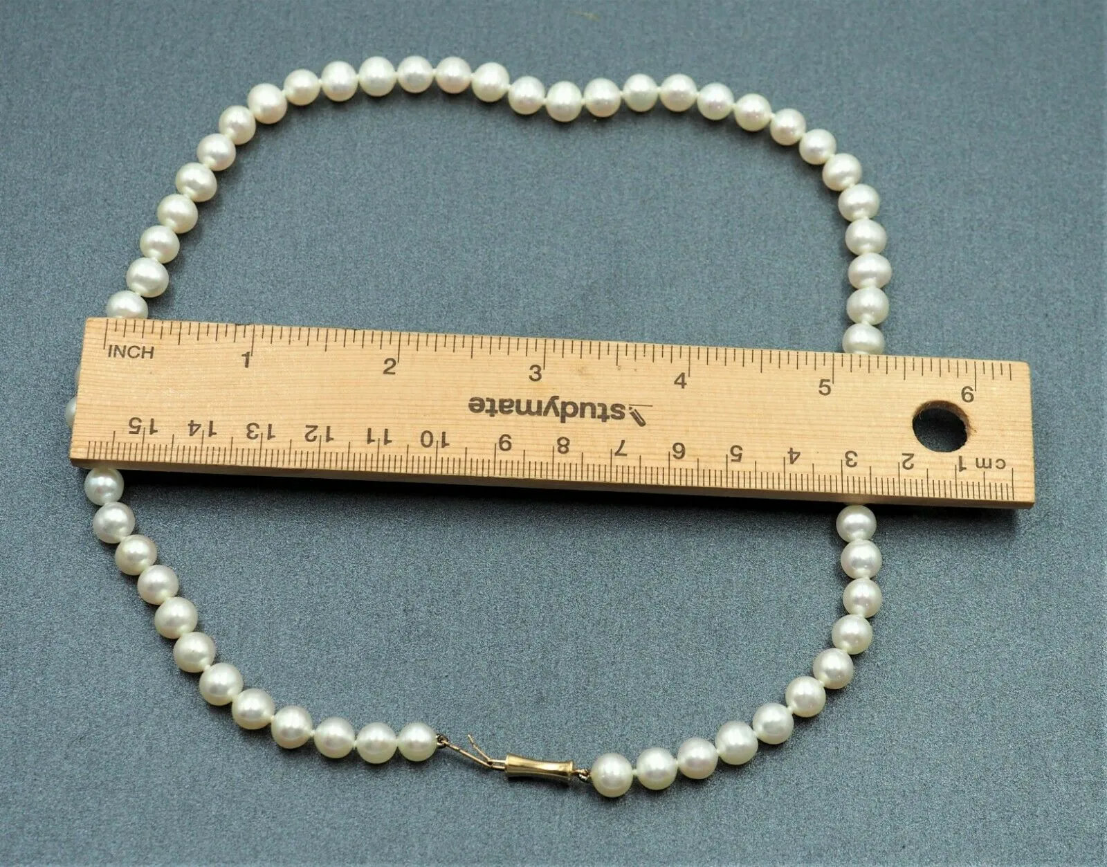 Freshwater Pearl Necklace with 14ct Yellow Gold Clasp