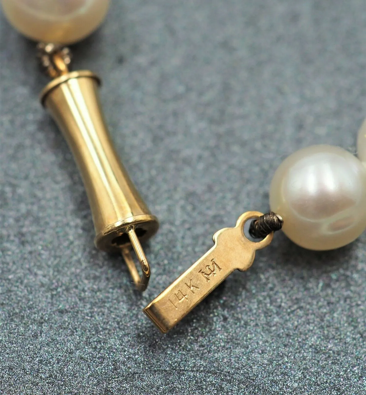 Freshwater Pearl Necklace with 14ct Yellow Gold Clasp