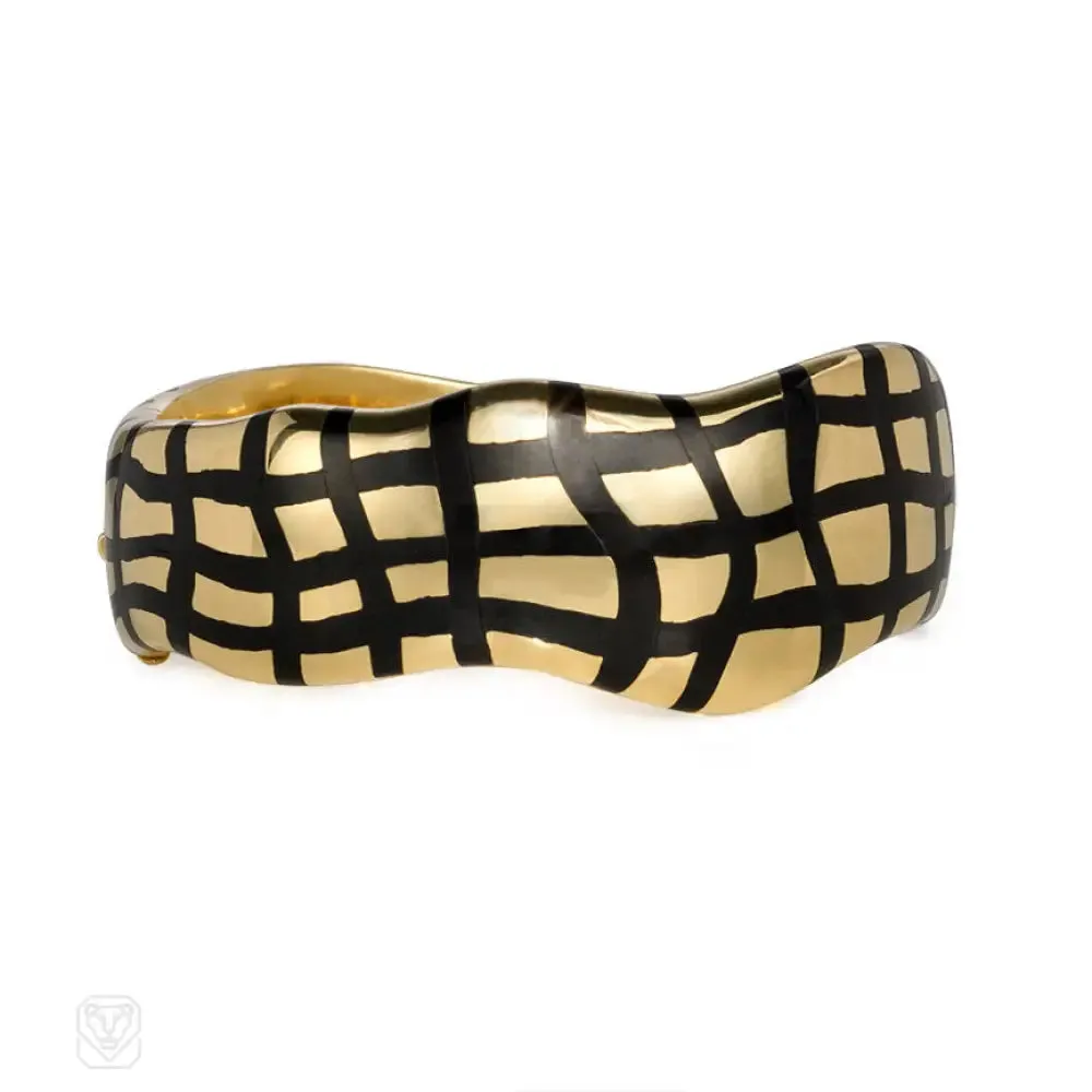 Gold and black jade cuff bracelet, Angela Cummings