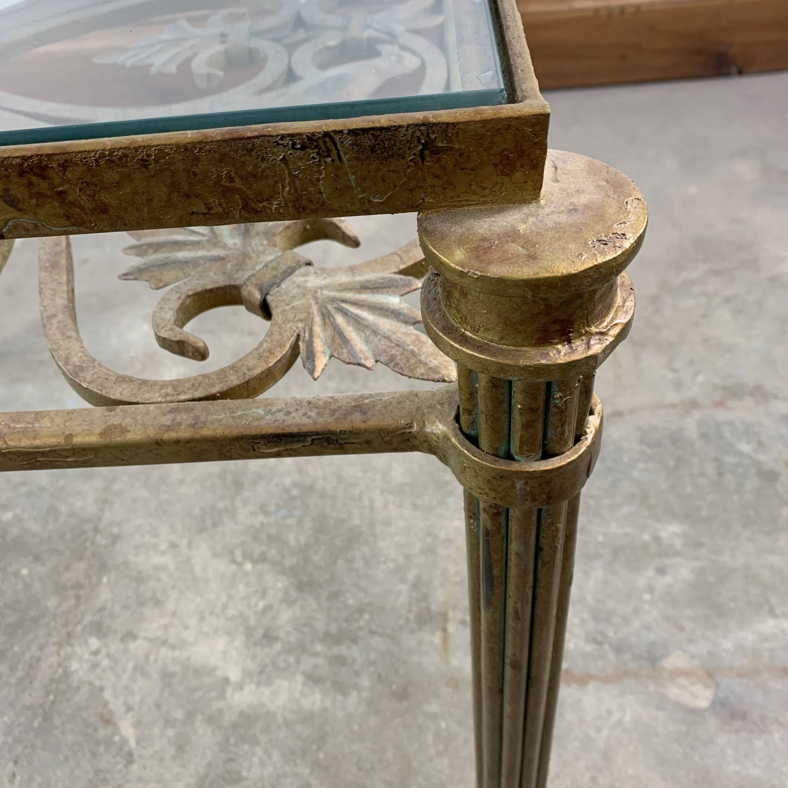 Hendredon Side Table, End Table, Coffee Table, Gilded Iron Birds, Glass Top