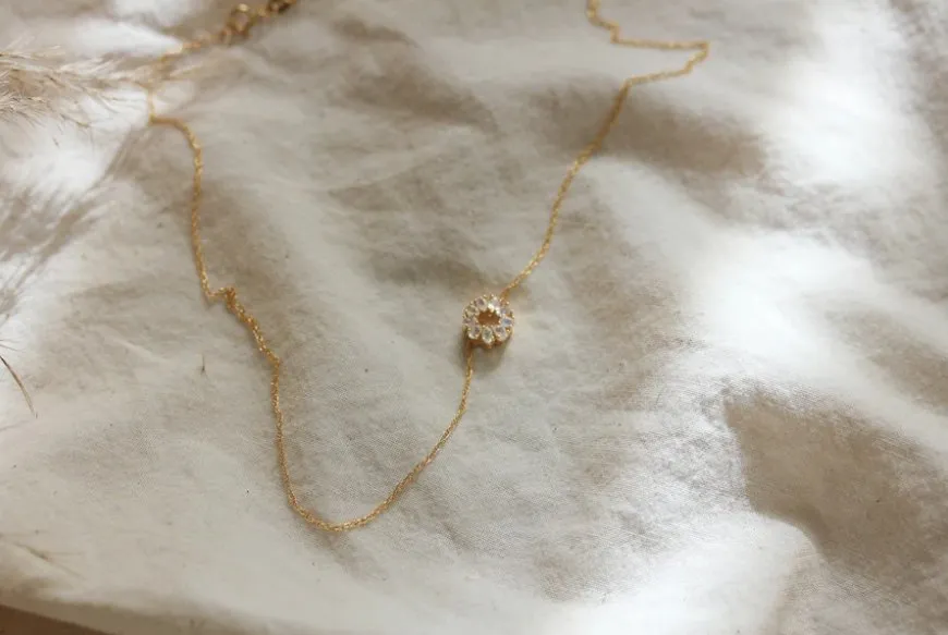 Little Gold Aglow Necklace
