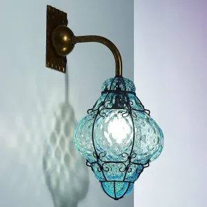 Lovely Venetian Wall Lantern With 4 Murano Glass Finishes