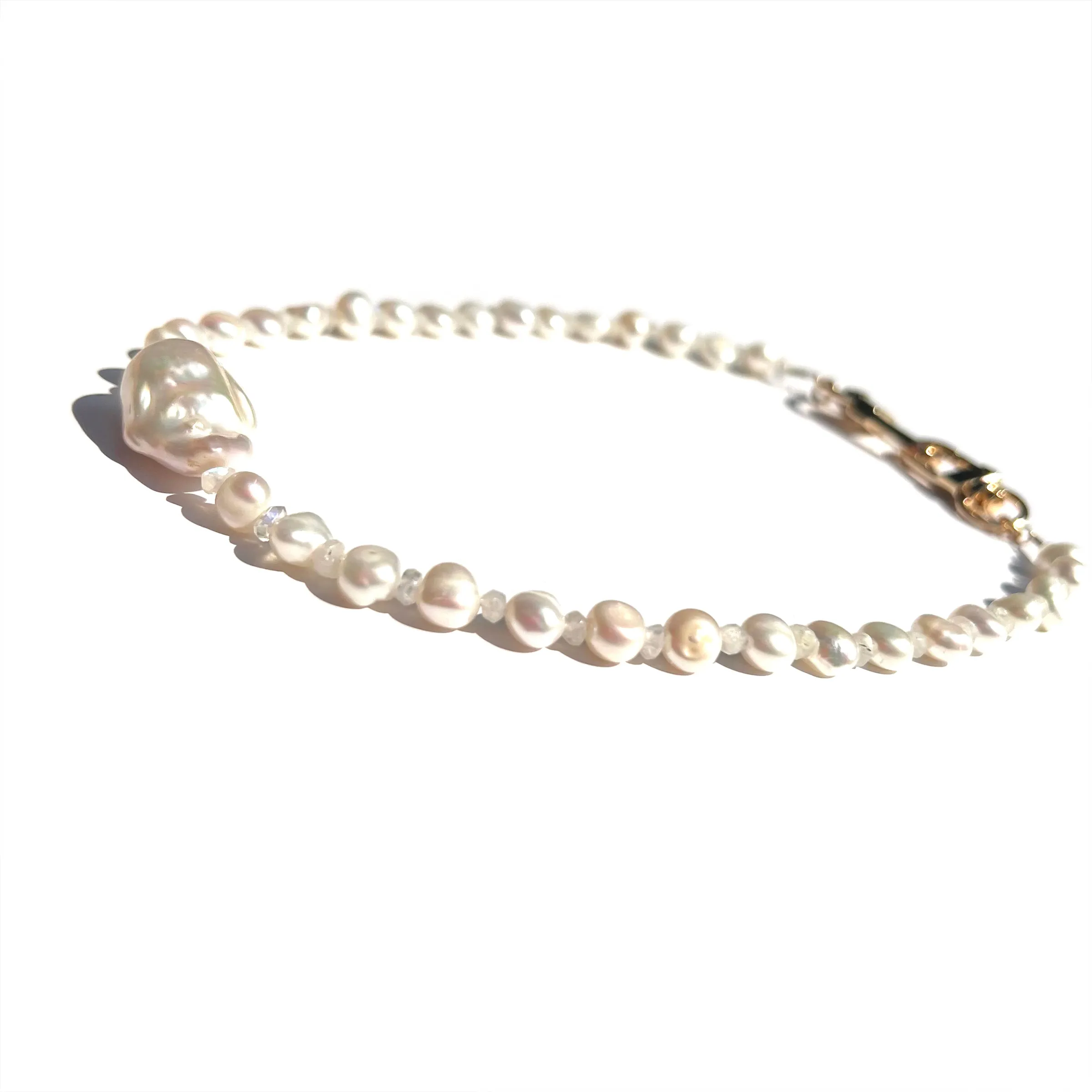MPR x IMAGINARIUM: Pearl Melange in White Baroque with Moonstone Necklace