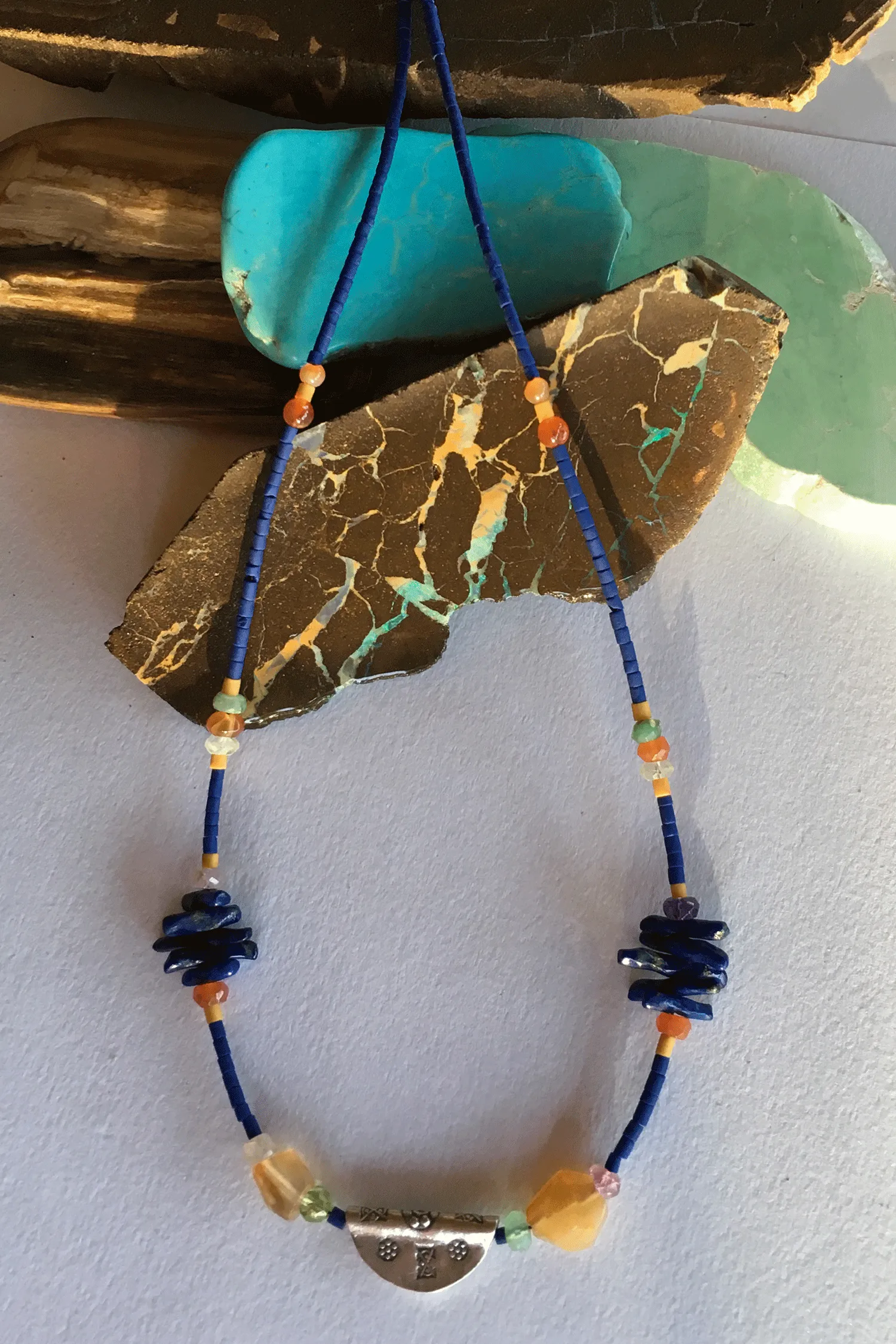 Necklace Cay Amulet with Lapis Lazuli