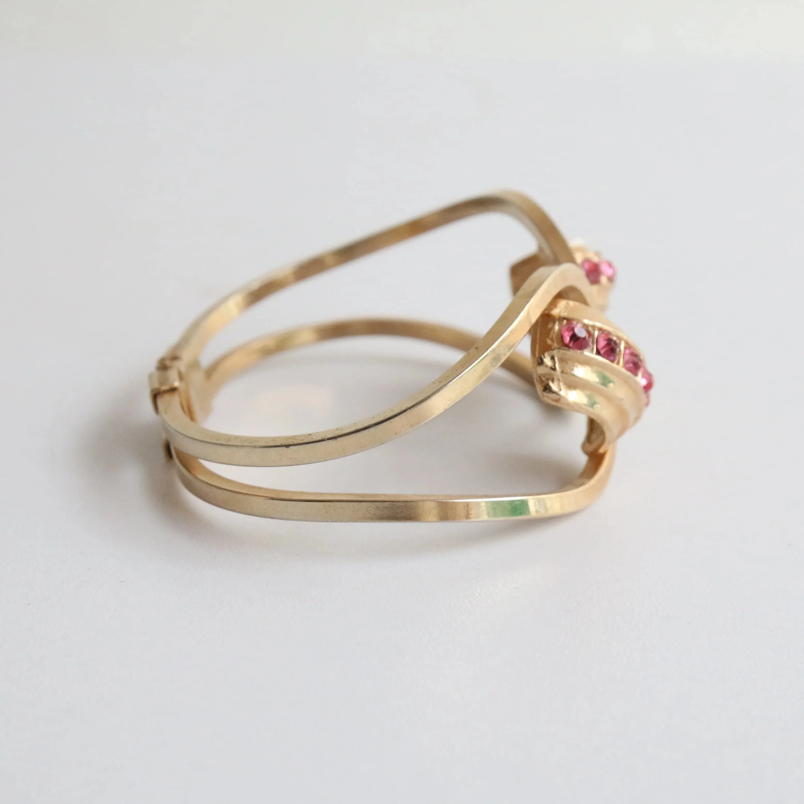 "Curved Pink Rhinestones" Vintage 1960's Rhinestone Clamper Bangle