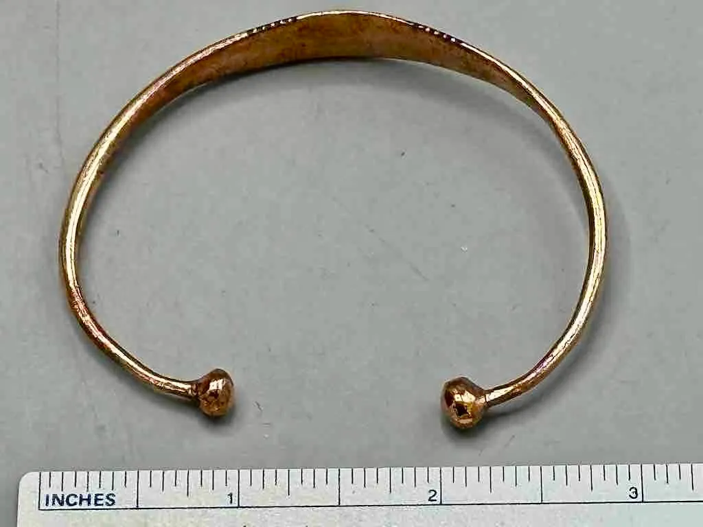 Tuareg Multiple Stripe Inlay Etched Center Flat Copper Bracelet