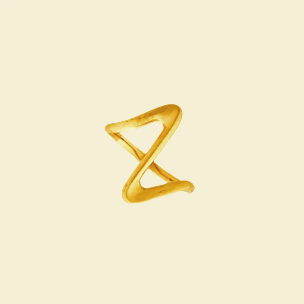 Twist Wave Dainty Ring